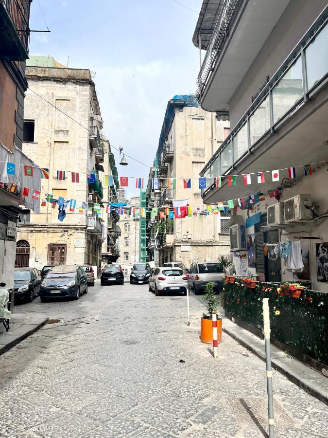 Oikos Guest House نابولي المظهر الخارجي الصورة