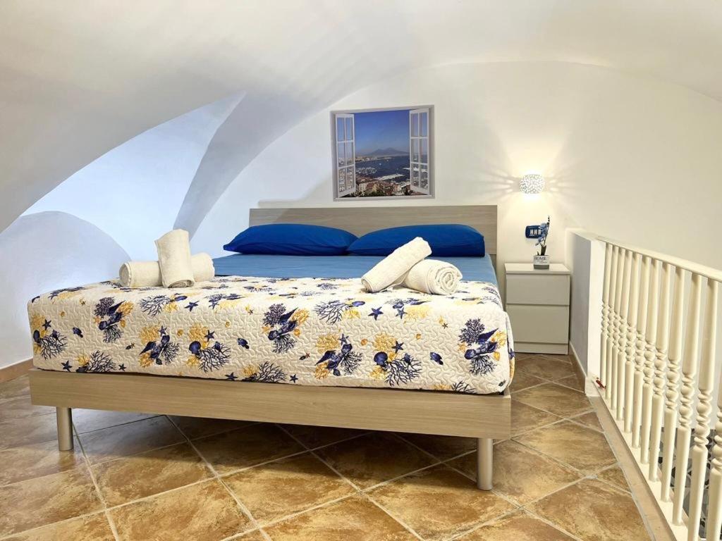 Oikos Guest House نابولي المظهر الخارجي الصورة
