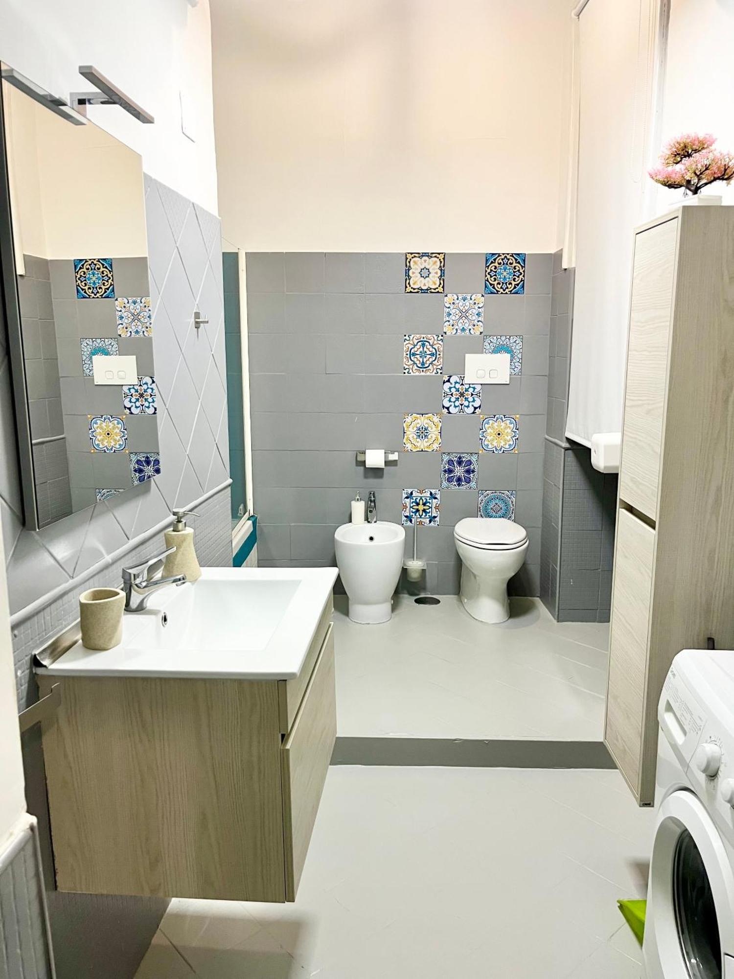Oikos Guest House نابولي المظهر الخارجي الصورة